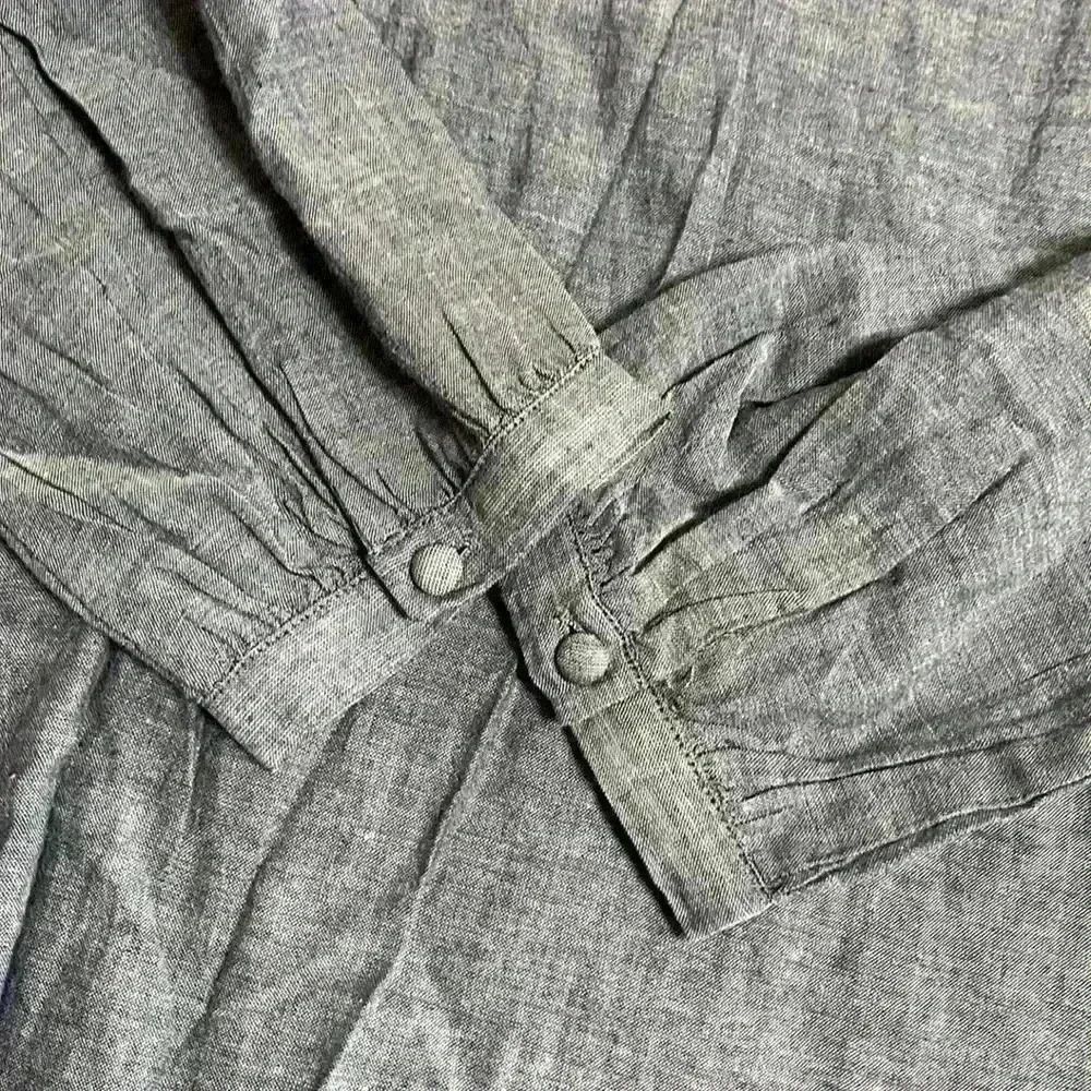 J.Crew embroidered women’s top - Picture 6 of 11